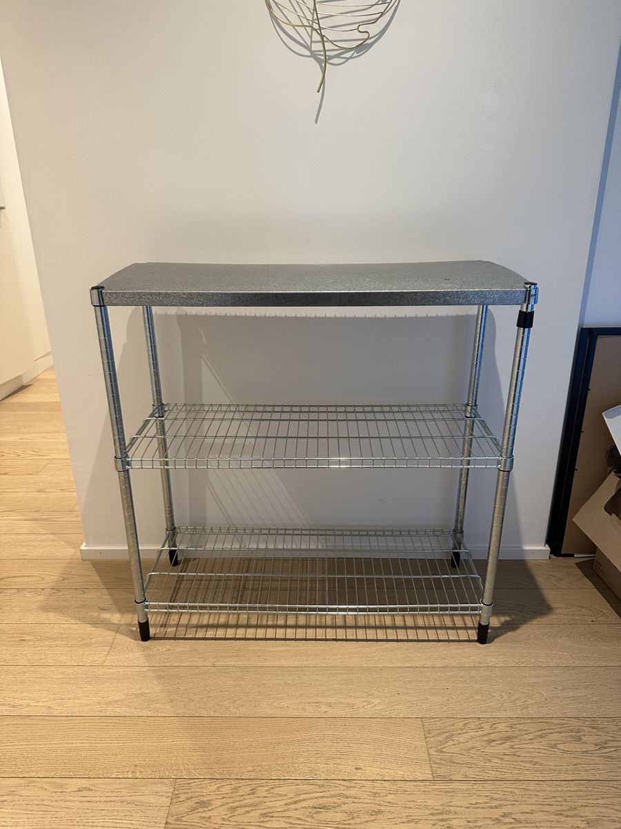 Étagères: IKEA OMAR Regal Metall – D'occasion à Flurlingen par a1icia