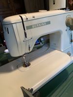 Bernina Modell 732 Nähmaschine mit Koffer guter Zustand