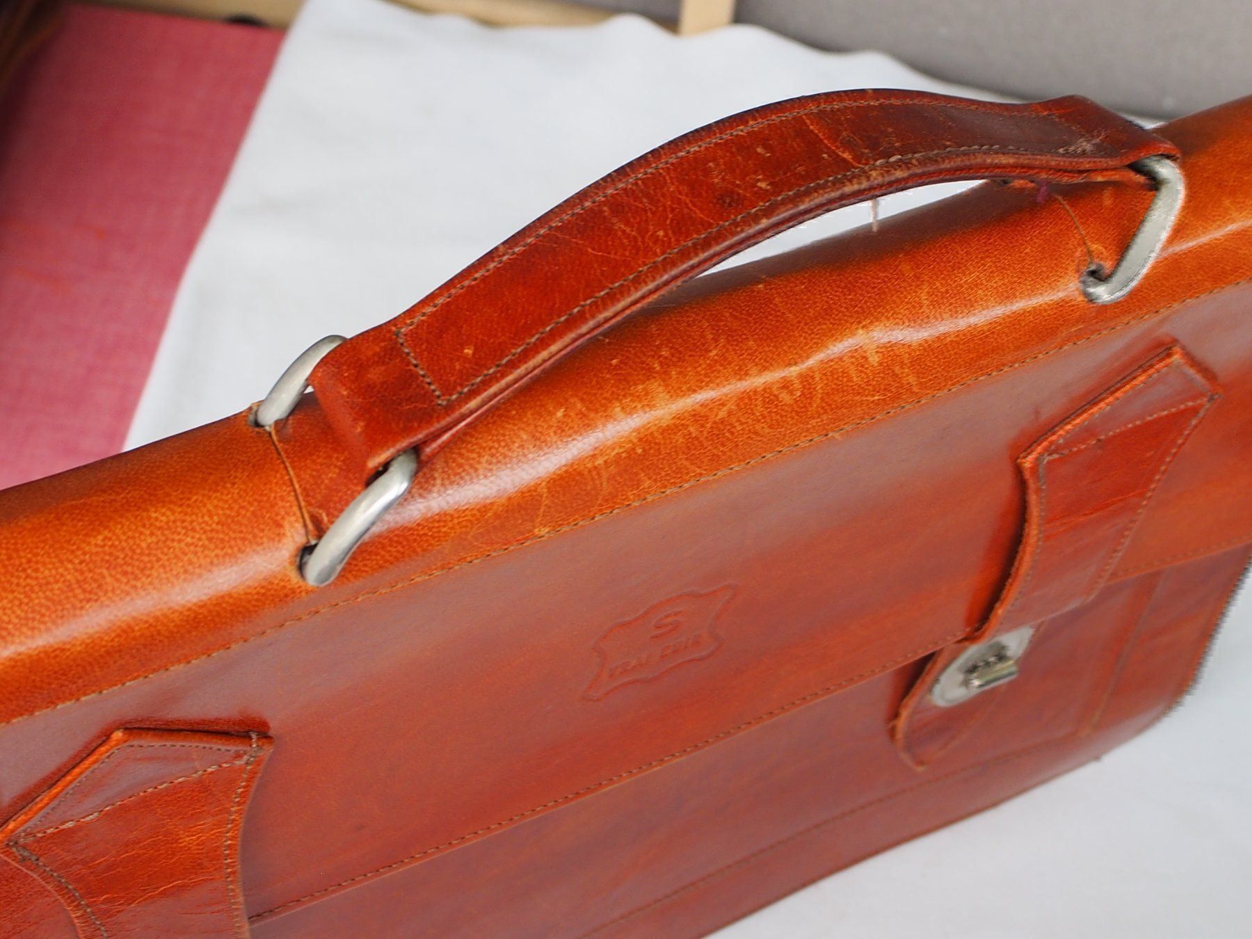 Rucksäcke: Splendide cartable en cuir – Gebraucht aus Meyrin von SRemka 2