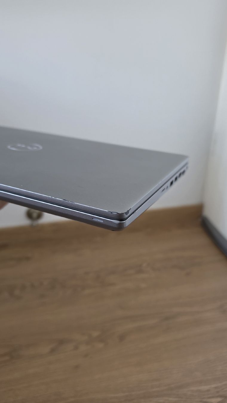 Dell Portables: Laptop Dell Precision 3561 – D'occasion à Genève par Rogue-Naboo-21 5