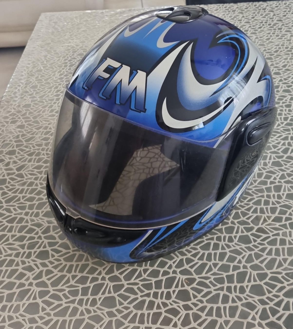 Helme & Visiere: Casco integrale taglia S (56 cm) con visiera – Gebraucht aus Cadenazzo von Nicopri