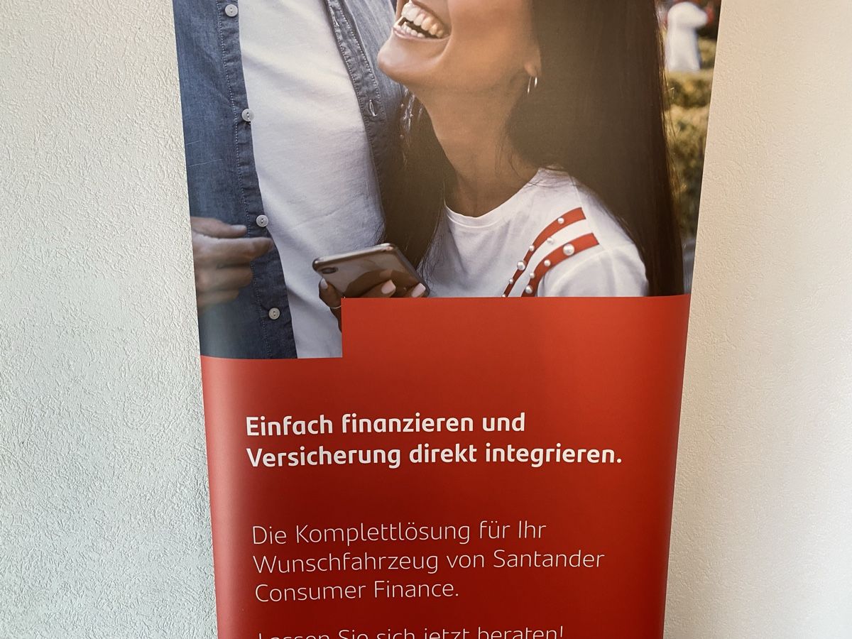 Allestimento di negozi e stand fieristici: Roll Up Banner von Santander  – Usato da Hägglingen venduto da Karin0802 2
