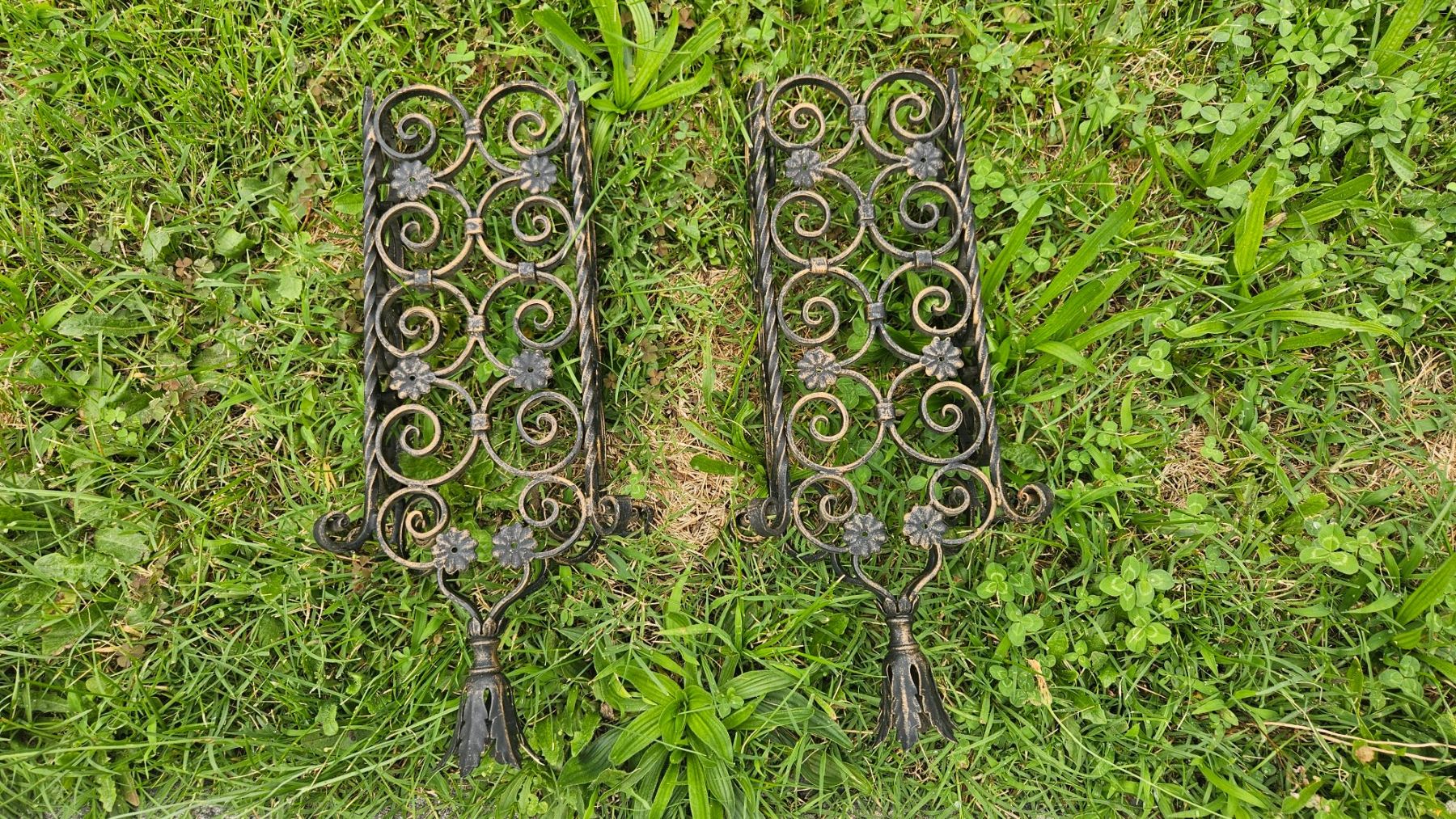Tutte le decorazioni: 2 reti decorative in ferro battuto – Usato da Melano venduto da H-Sara 2