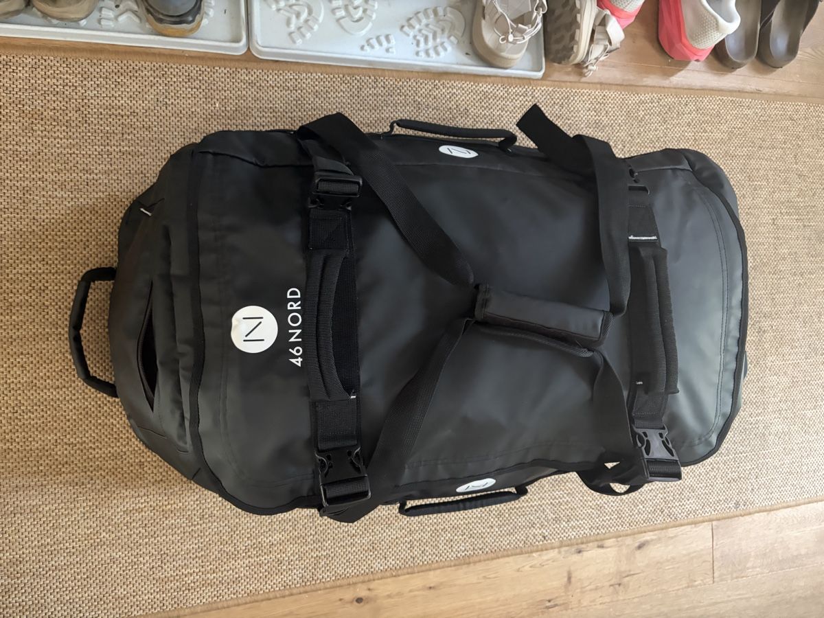 46 Nord Taschen: Reisetasche mit Räder 46 North – Gebraucht aus Rodersdorf von Vespa1111 1