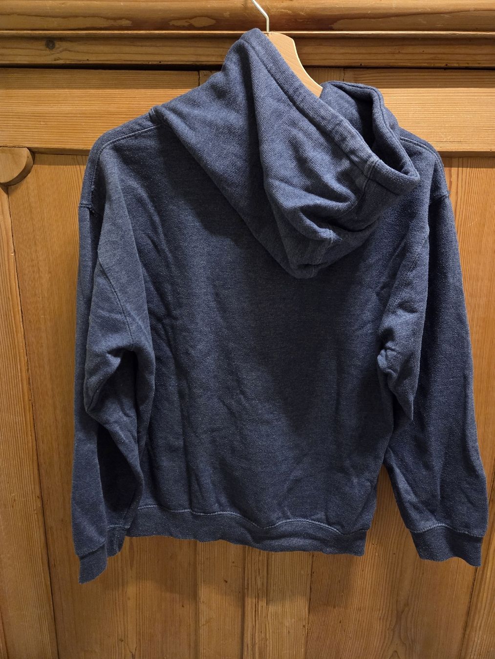 Maglioni & Felpe: Sweatshirt / Pullover mit Kapuze Hollywood California Gr. S – Nuovo (secondo la descrizione) da Fraubrunnen venduto da amaree313 1