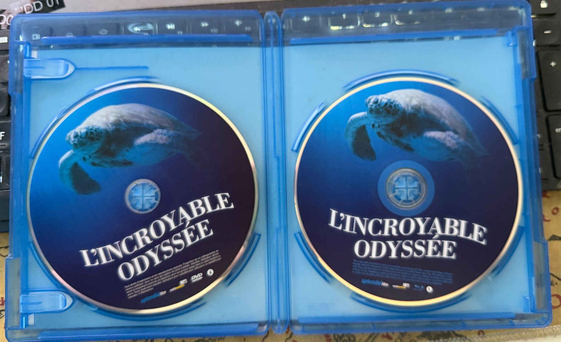 Tutti i DVDs: L'incroyable odyssée (2009) - Blu-ray + DVD – Usato da Semsales venduto da __Florian__ 3