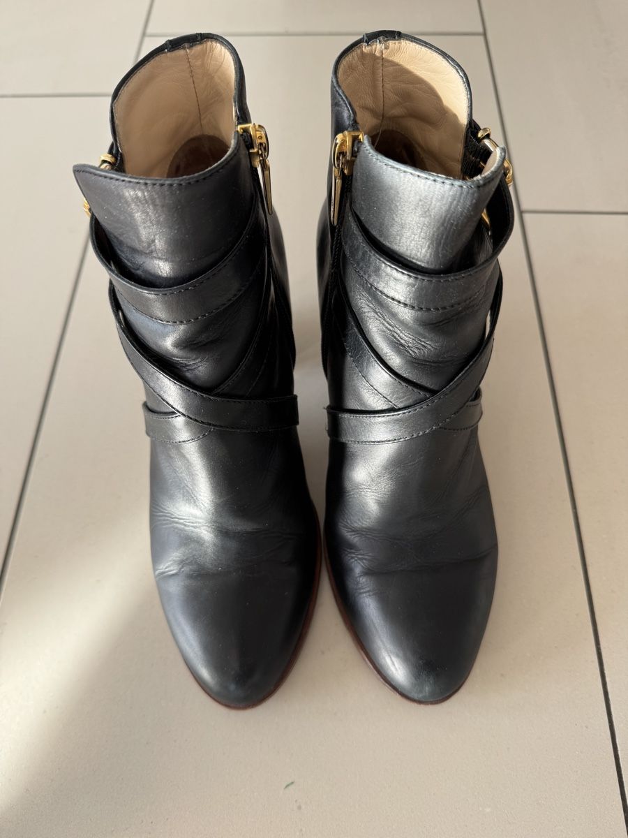 Navyboot Scarpe da donna: Navyboot Lederstiefeletten Gr. 38 schwarz – Usato da Dübendorf venduto da Moebelverkauf10