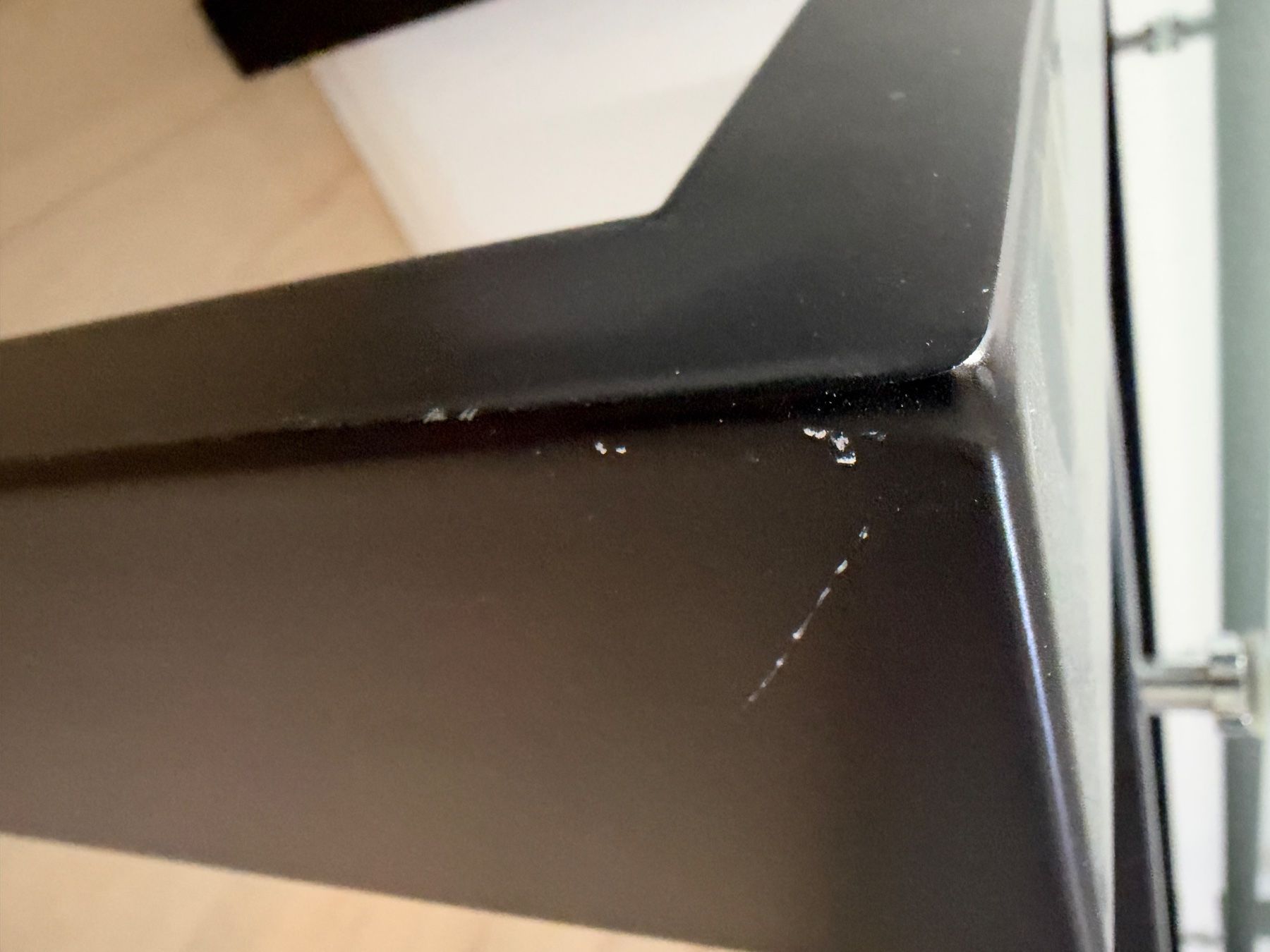 Scrivanie: Schreibtisch mit Glasplatte schwarz – Usato da Greifensee venduto da potenza66 3