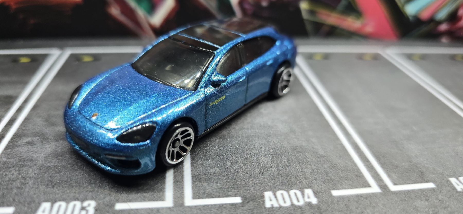 Hot Wheels Modellini d'auto: Hot Wheels Porsche – Nuovo (secondo la descrizione) da Frauenfeld venduto da ufo_yk6c