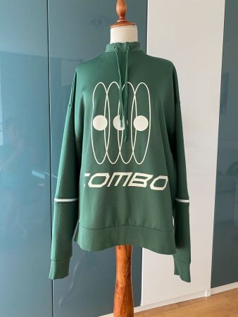 Grüner Pullover Übergröße