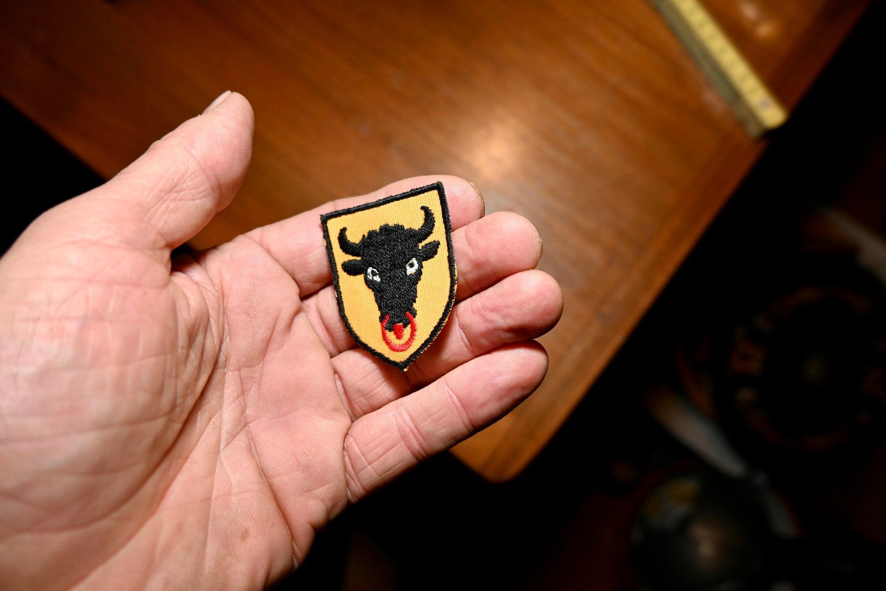 Swiss Placchette & Badge: WAPPEN Uri klein PATCH badge AUFNÄHER – Usato da Pfaffhausen venduto da mono_rec 1