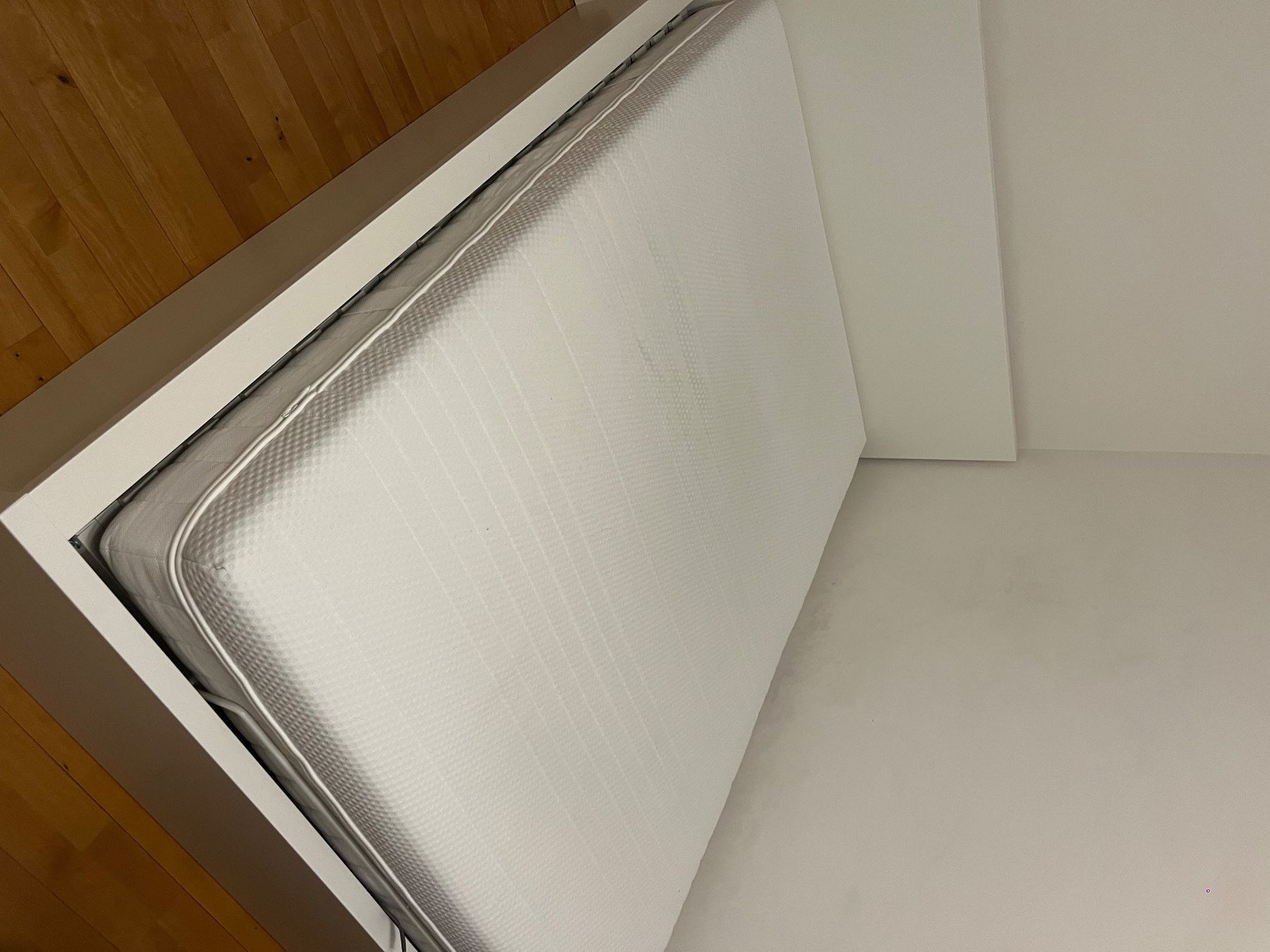 Materassi: Ikea mattress – Usato da Zürich venduto da nan_f2yz 2