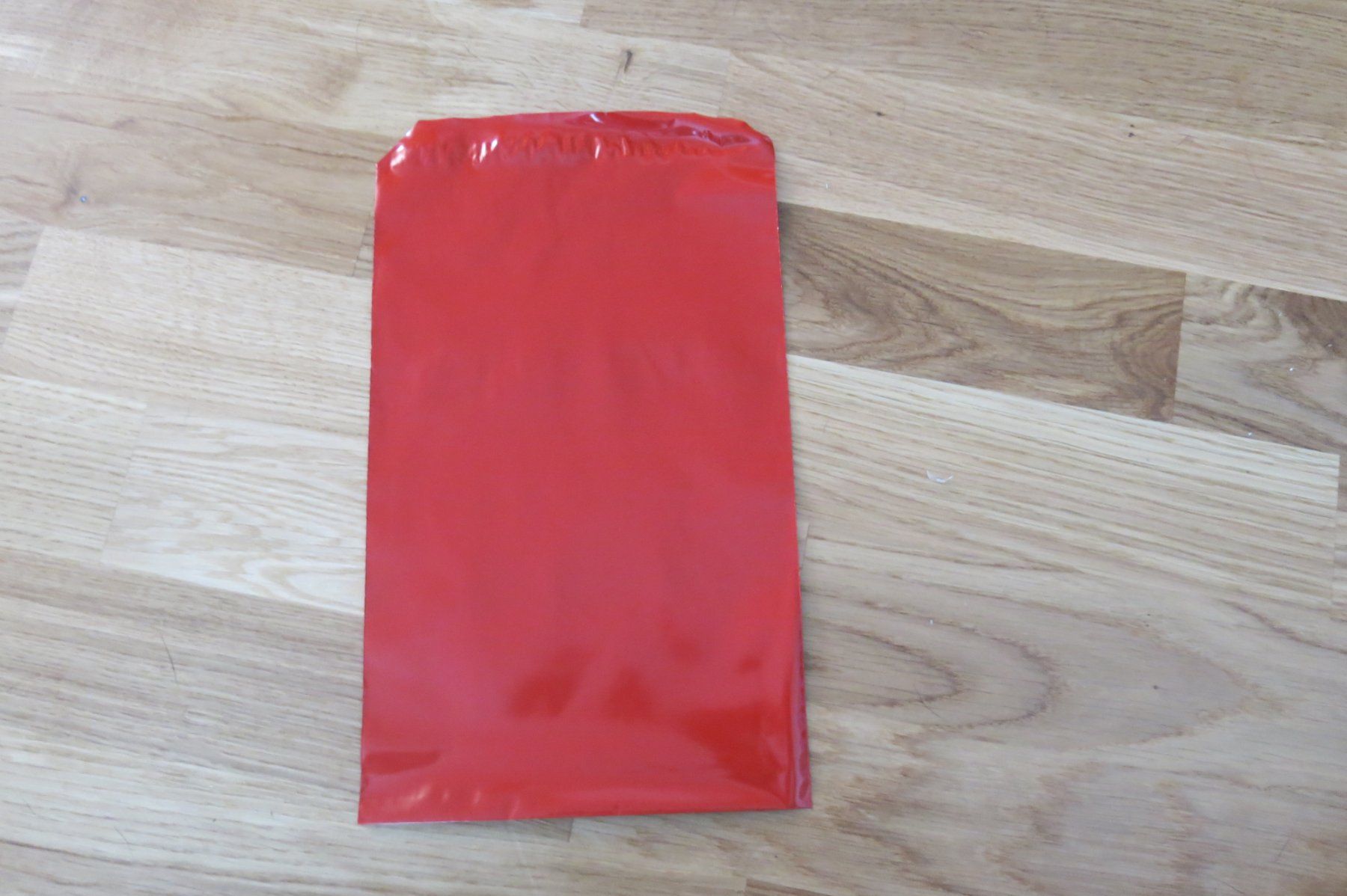 Buste & buste per spedizione: Versandtaschen / C5/ rot / 10 Stück – Nuovo (secondo la descrizione) da Schaffhausen venduto da mailingbags0