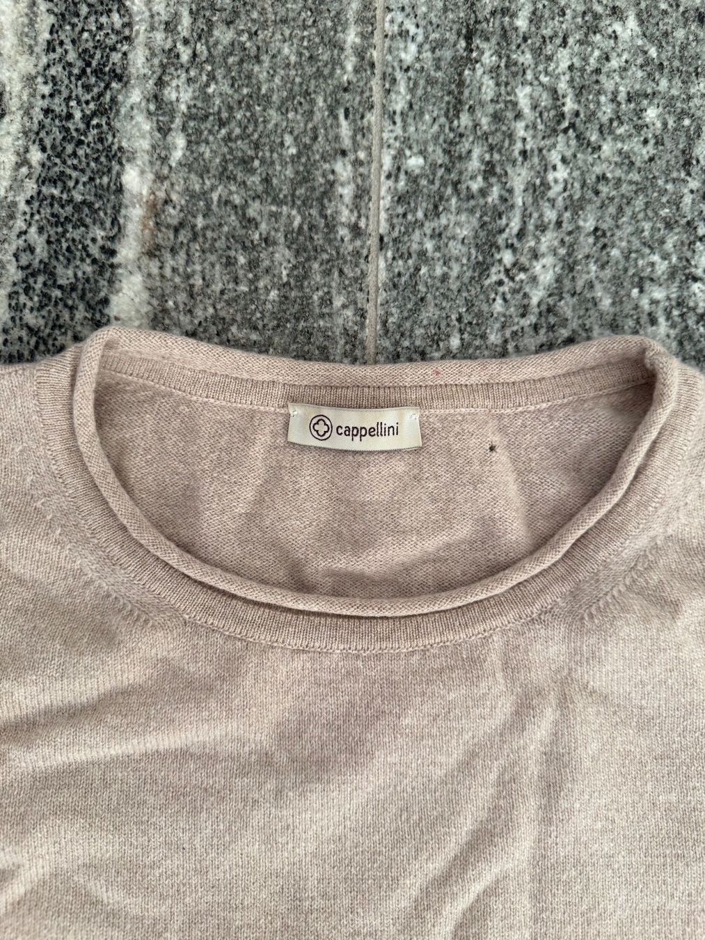 Maglioni & Felpe: Beige womens merino wool pullover – Usato da S. Vittore venduto da via_h2nb 1