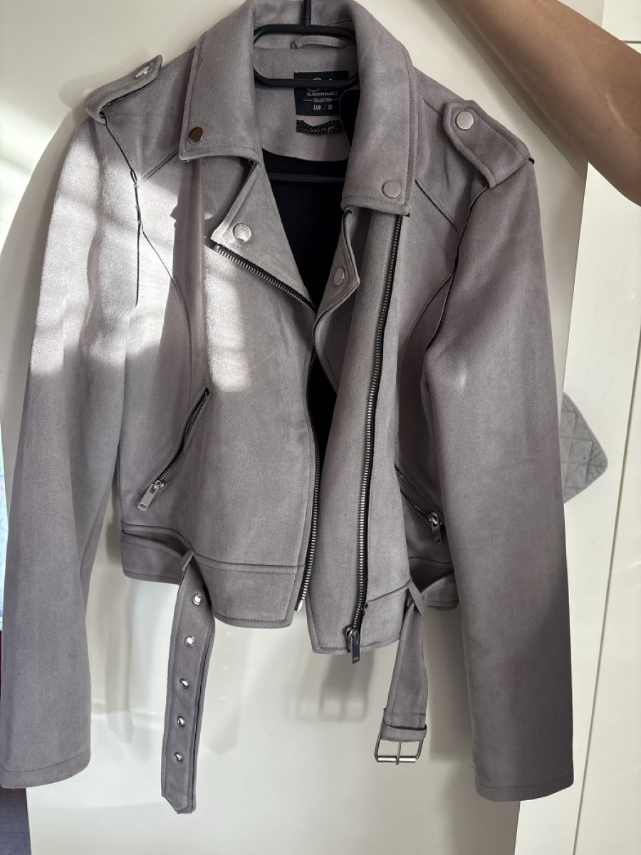 Giacche: Stylische Jacke in Grau, Grösse 38 – Usato da Gipf-Oberfrick venduto da sid_h5fn