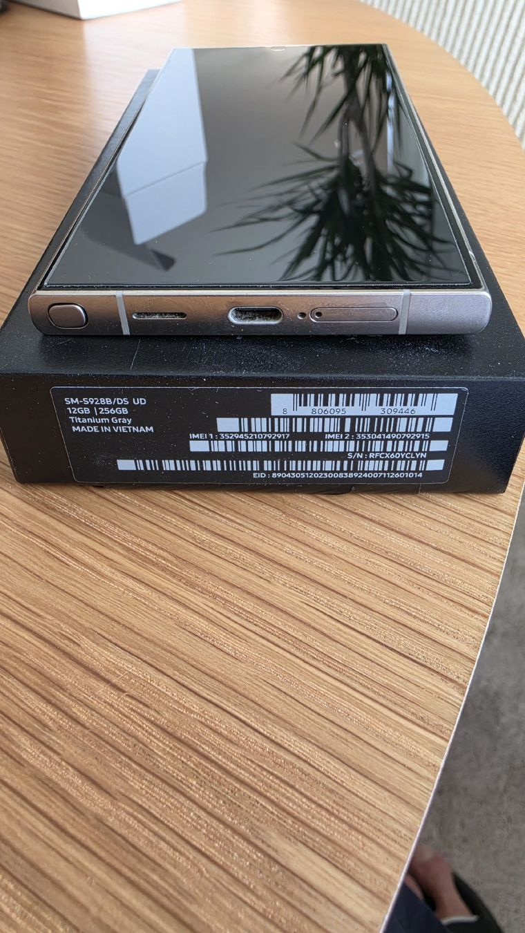 Samsung Handys / Smartphones: SAMSUNG GALAXY S24 ULTRA – Neu (gemäss Beschreibung) aus Horgen von Deadpool82 2