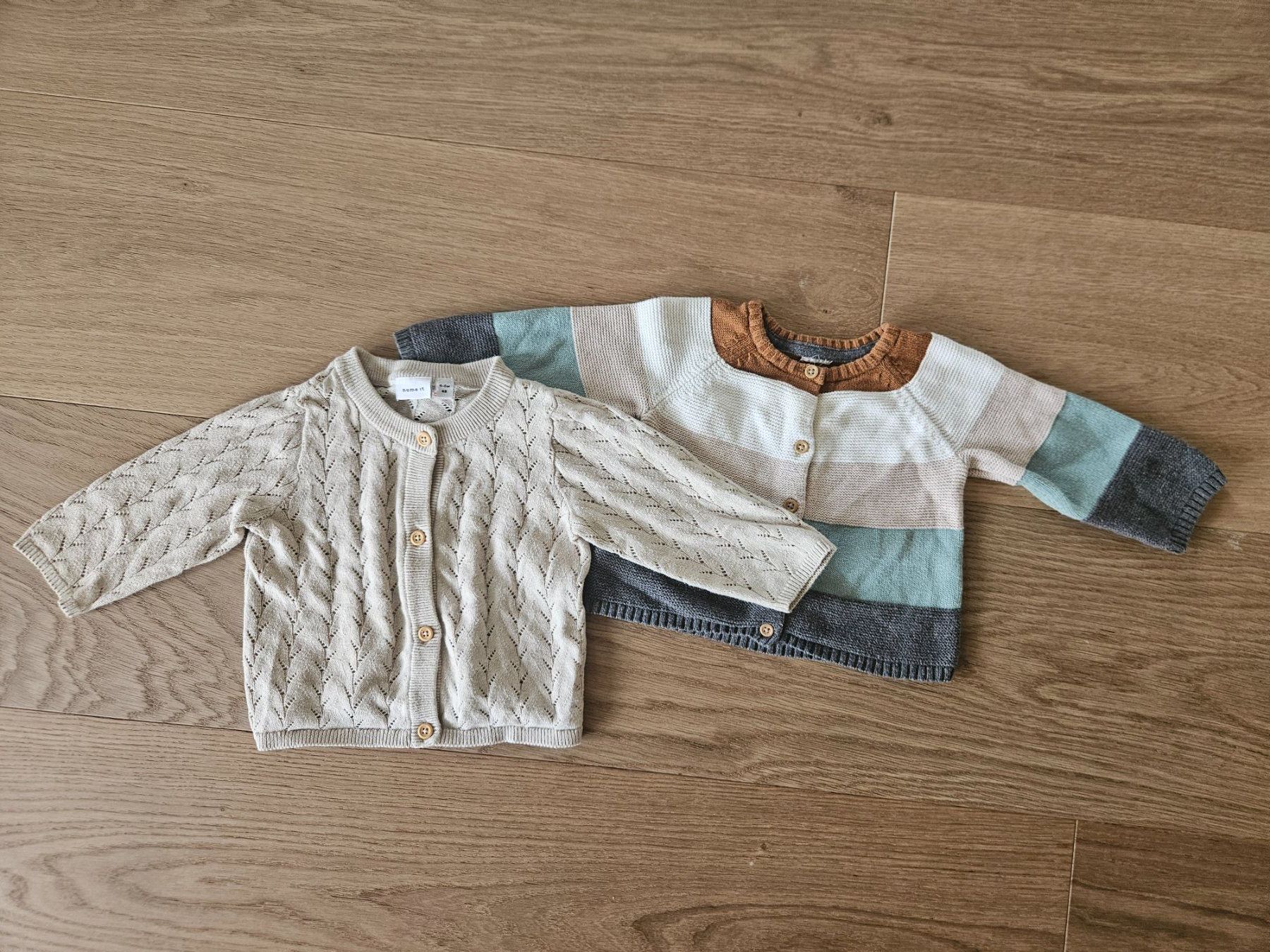 Maglioni & Felpe: 2 Strickjacken Set, Gr. 68, Top Zustand – Usato da Cham venduto da gr80