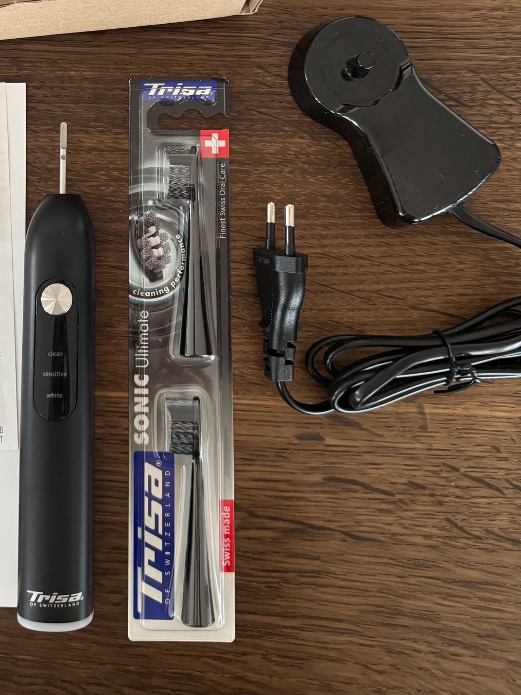 Trisa Cura dei denti: Elektrobürste Sonic Ultimate Black +Refill – Usato da Zürich venduto da mel_6080 1