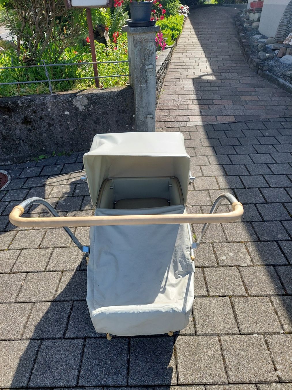 Wisa Gloria Carrozzine: Vintage Kinderwagen "Visa Gloria" – Usato da Lachen SZ venduto da Manuela76 1