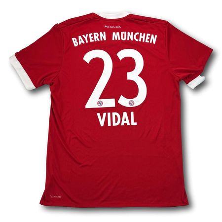 FC Bayern München - 2017-18 - Heim - M - adidas - Vidal