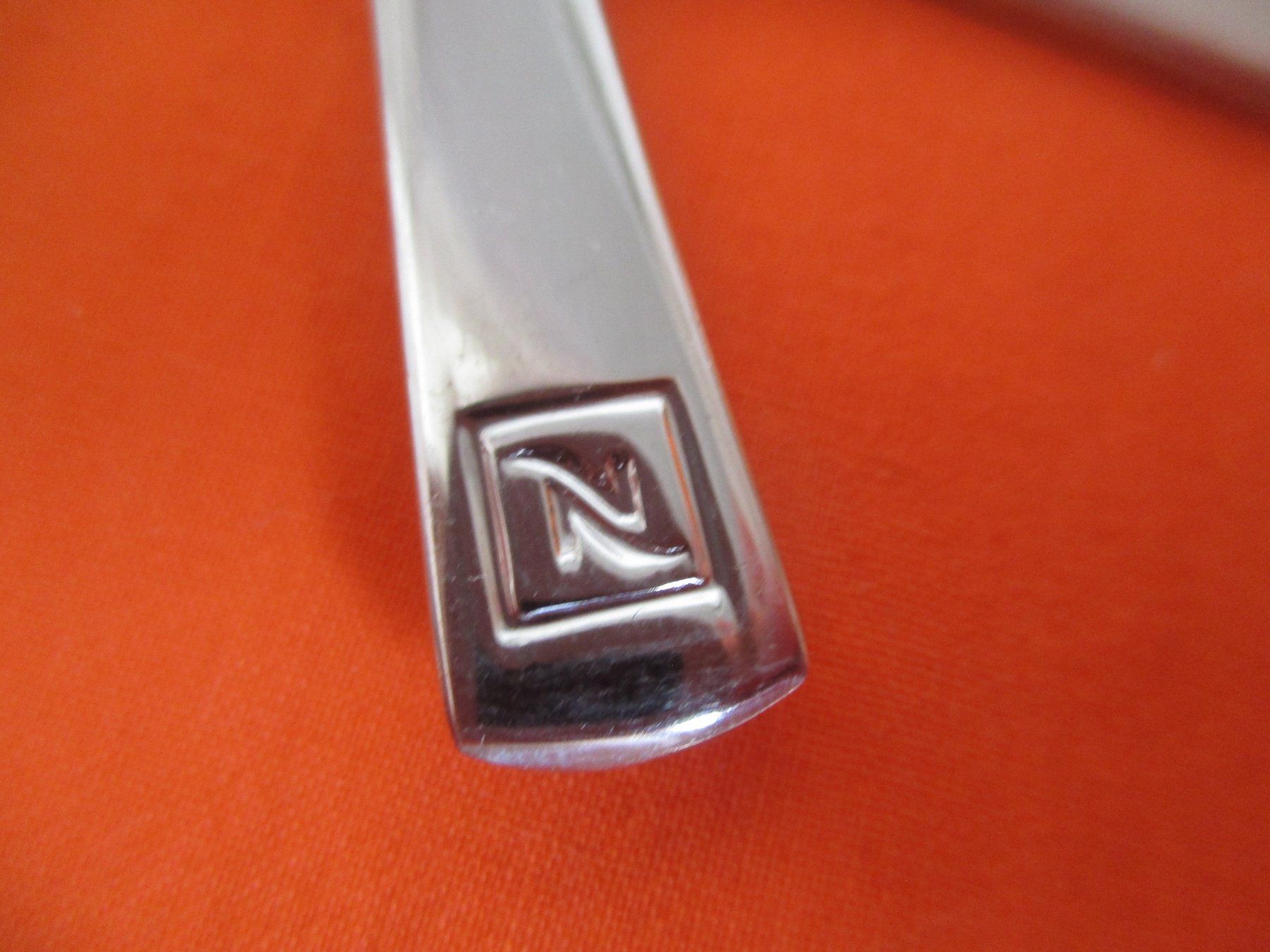 Nespresso Cucchiai: Nespresso Löffel Set 2 – Usato da Birsfelden venduto da alles-muss-raus 1