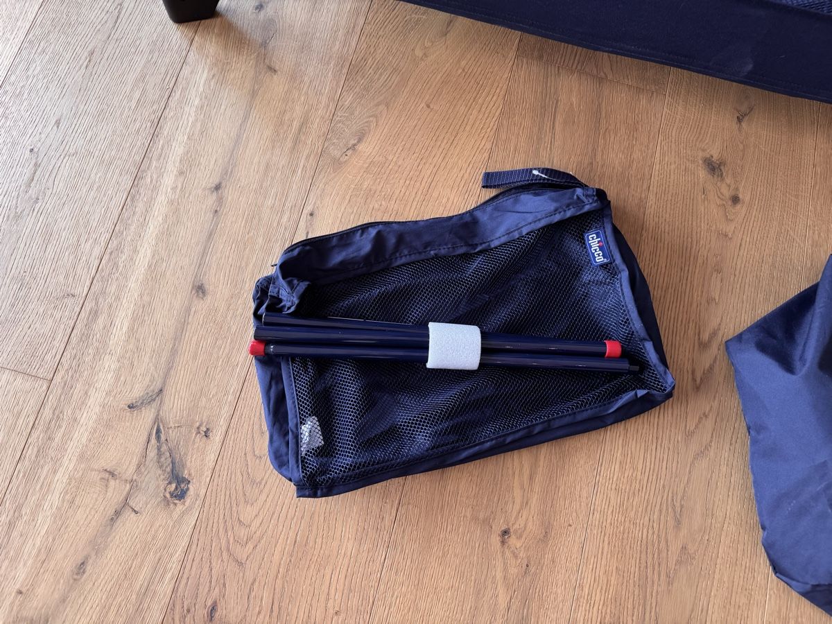 Letti: Chicco Reisebett mit Bassinet blau – Usato da Gisikon venduto da Andy251 2