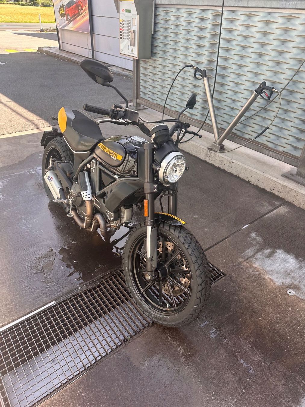 Ducati Chopper: Ducati scrambler 800 35kw – Usato da Giubiasco venduto da bia_9rxp