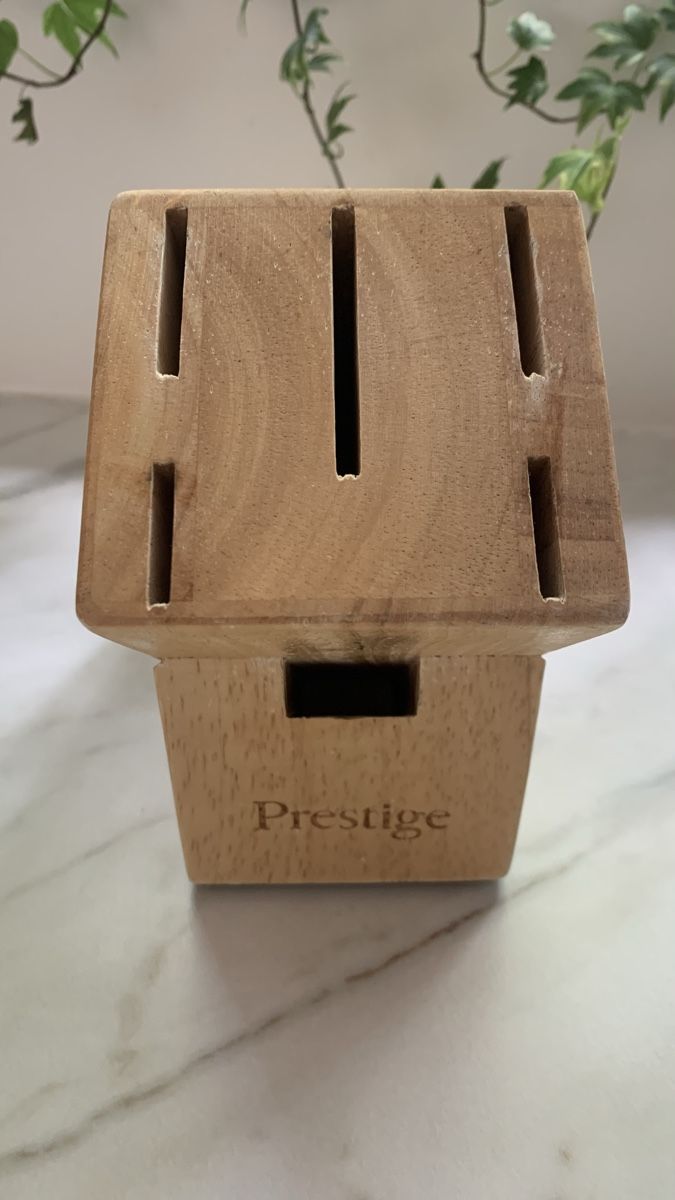 Coltelli: KITCHEN: Oak wood knives holder – Usato da Zürich venduto da Angela_Fashion_Lover 6