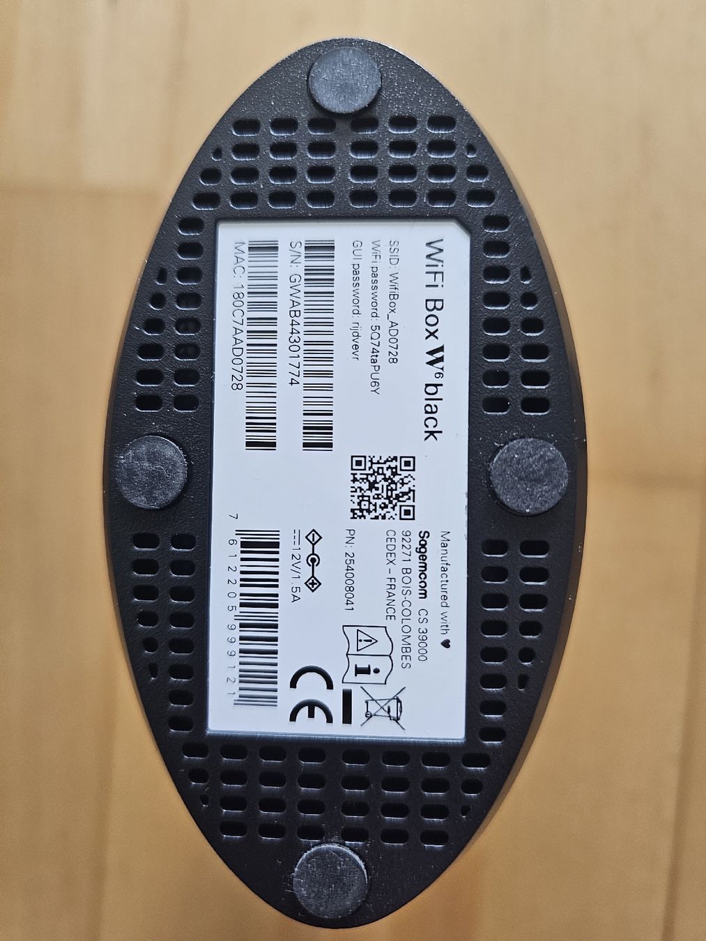 Salt WiFi: Salt WiFi Box W6 Black – D'occasion à Buchs SG par flaviusguias 4