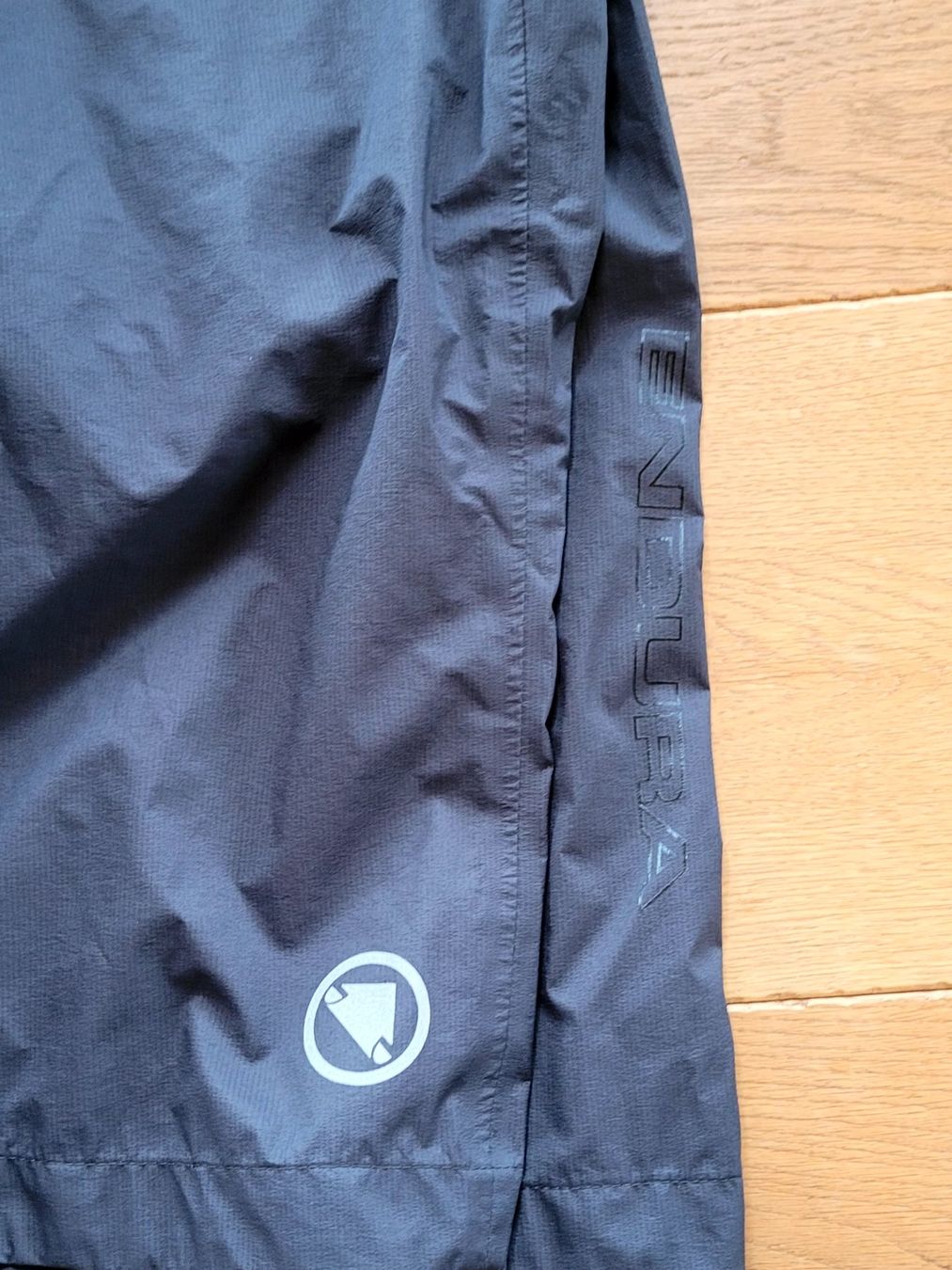 Endura Pantalons: Bike Velo Regenhose – D'occasion à brülisau par nussgipfel02 3