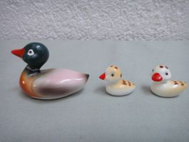 Entenmama mit 2 Küken, Porzellan