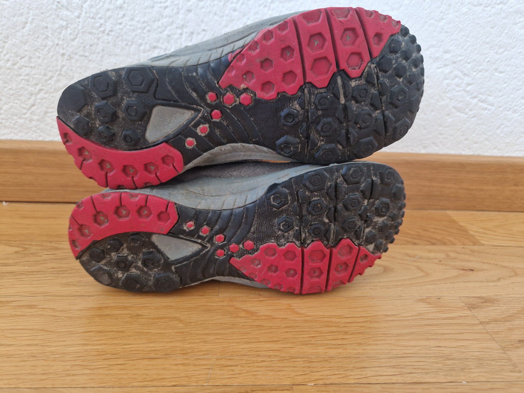 Mammut Scarpe da uomo: Robuste Mammut Wanderschuhe Gr. 32 – Usato da Buchs venduto da sonjaja 4