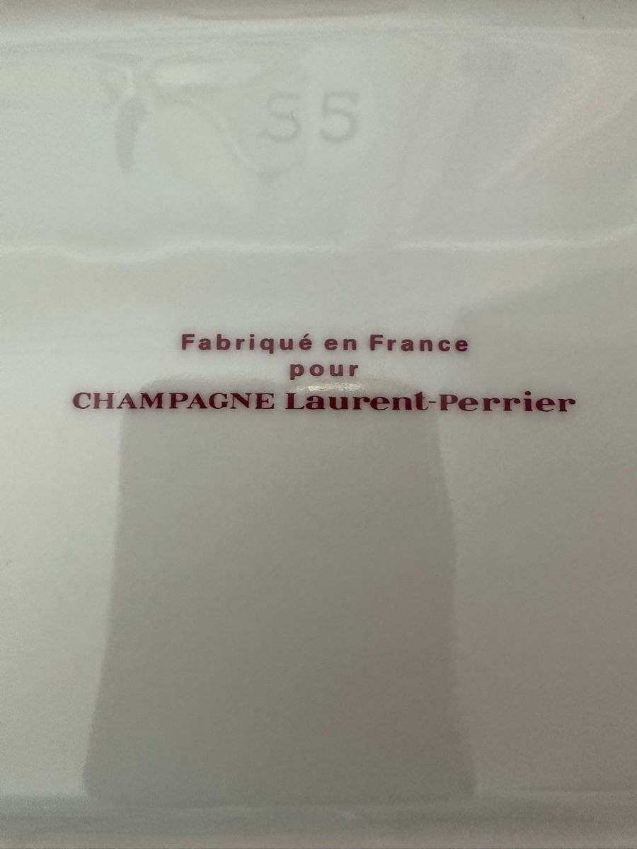 Portacenere: Champagner Laurent-Perrier Aschenbecher – Usato da Binningen venduto da Yuliya15 3
