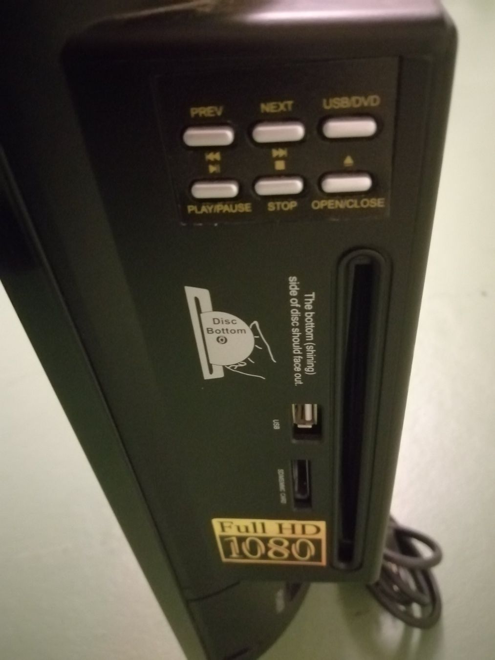 Televisori: TV / DVD  a – Usato da Buchs SG venduto da Spidy999 2