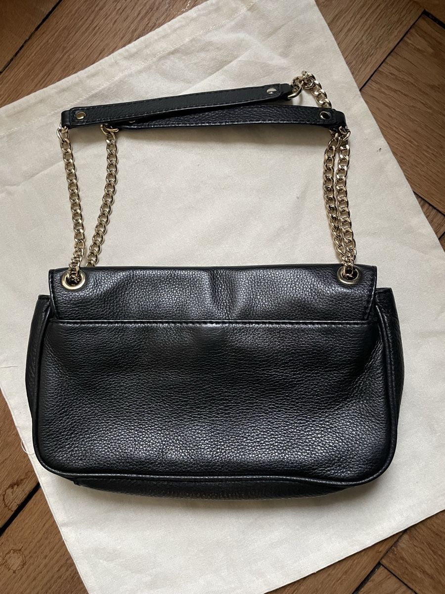Michael Kors Taschen für Damen: Michael Kors Schultertasche aus Leder – Gebraucht aus Winterthur von jul_v9wx 2