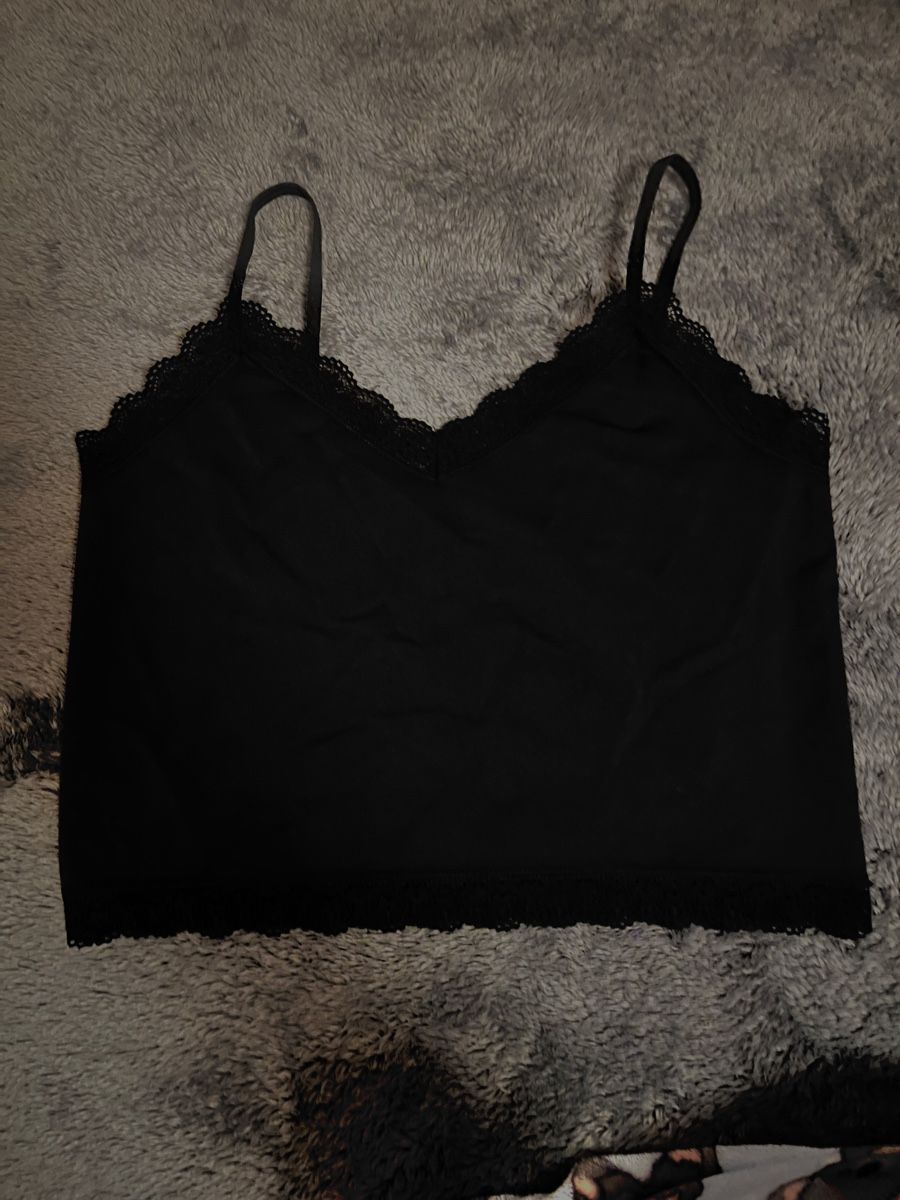 Poutres: Top mit Spitze Schwarz – Neuf (Voir description) à Gams par Zara2206