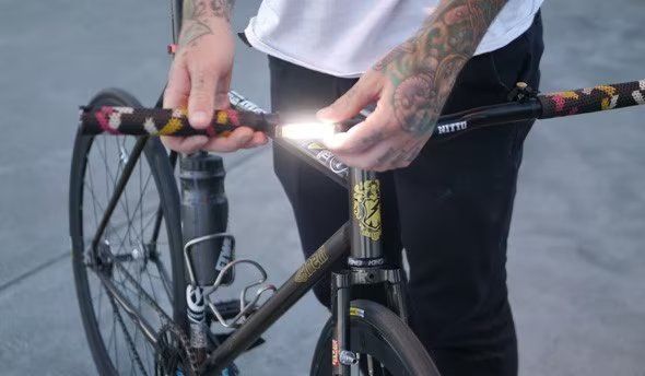 Ersatzteile: Knog Free Plus LED ligth bicycle SET (New) – Neu und originalverpackt aus Farvagny-le-Grand von LaCaverne 2