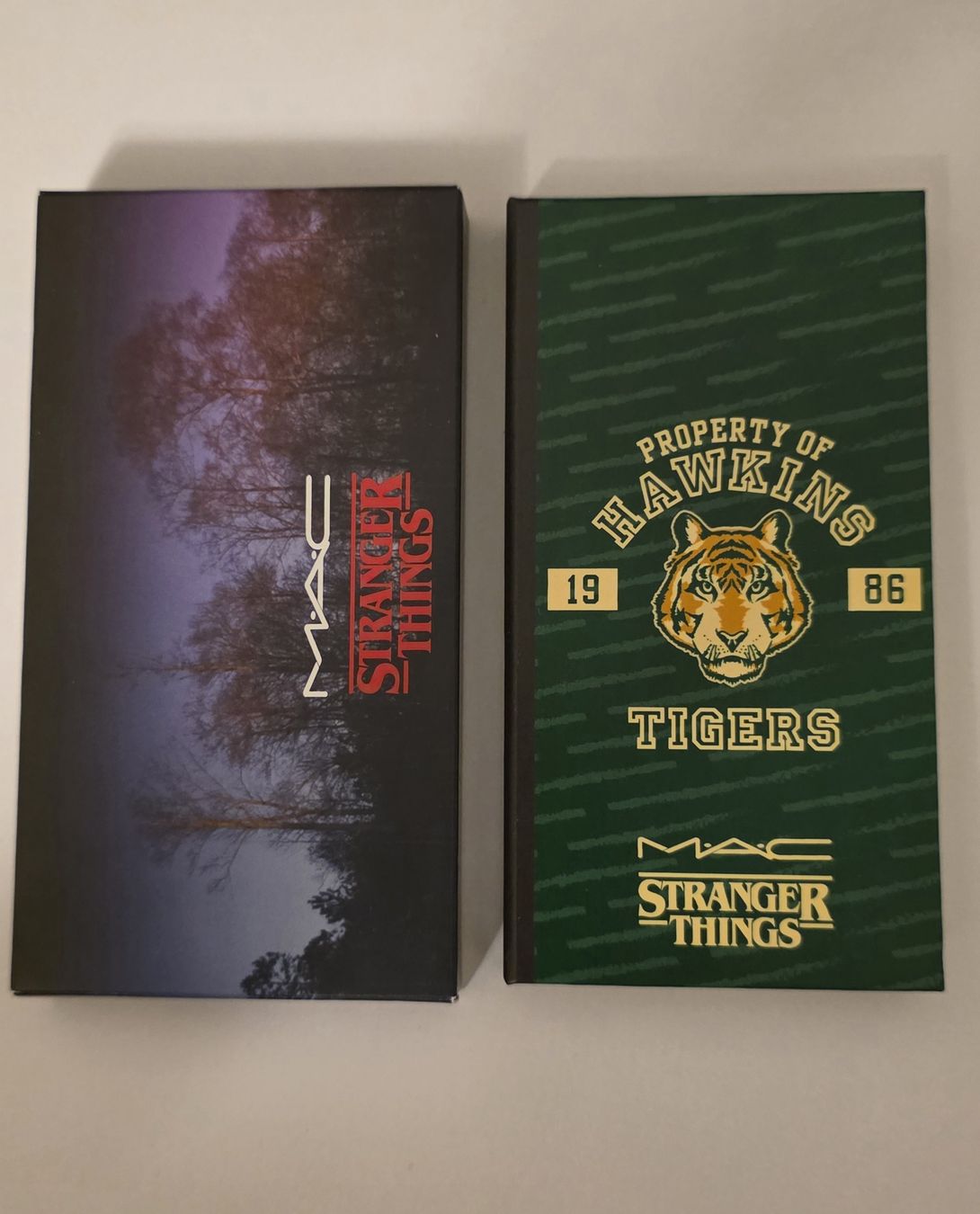 Mac Cosmetics Make-up: MAC Stranger Things -Powder Blush, -Lippgloss, -Eye Palette – Nuovo (secondo la descrizione) da Dietikon venduto da Mil_yw5j 3