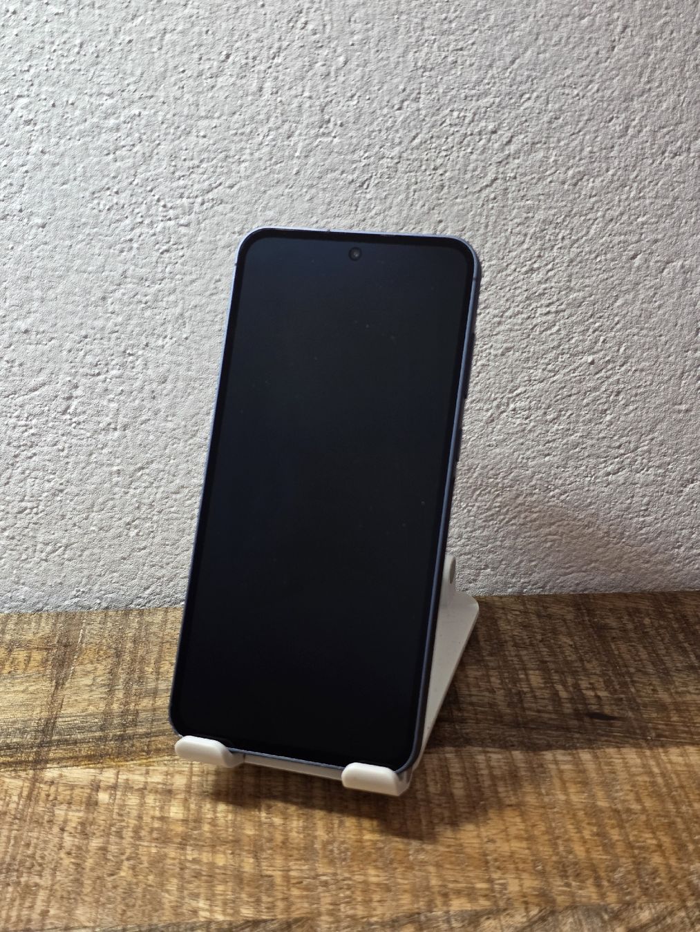 Samsung Telefoni cellulari / Smartphones: Samsung A55 5G – Difettoso da Grächen venduto da -Arturas-