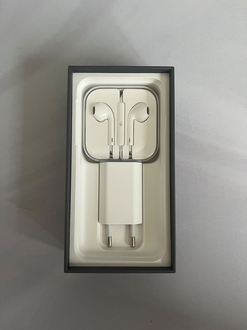 Apple Telefoni cellulari / Smartphones: iphone 8 space grey 256 GB – Usato da Brügg BE venduto da My_wonderland 2