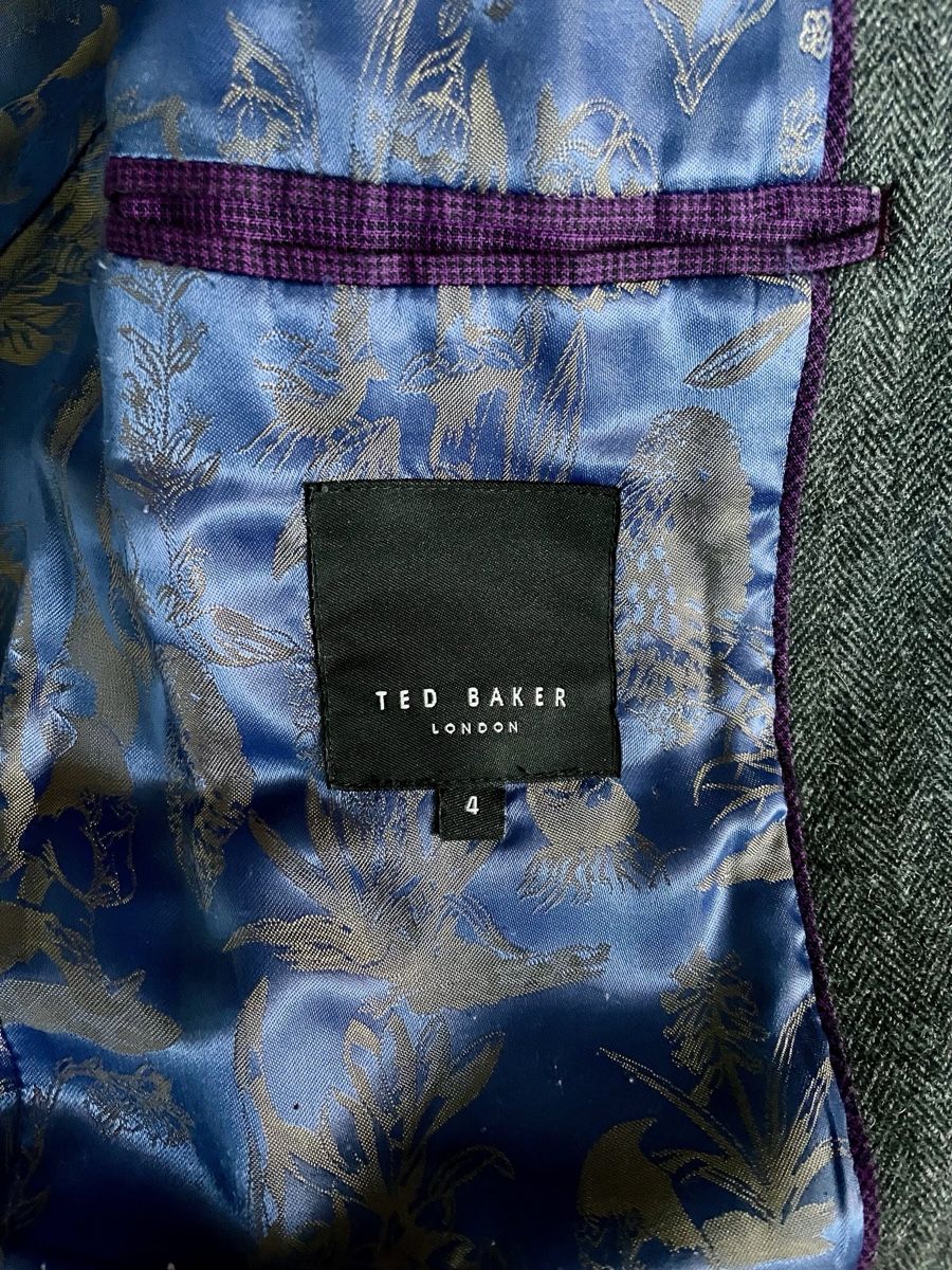 Ted Baker Giacche: Stylish Ted Baker Men's Jacket Size 4 – Usato da Basel venduto da inaugural 2