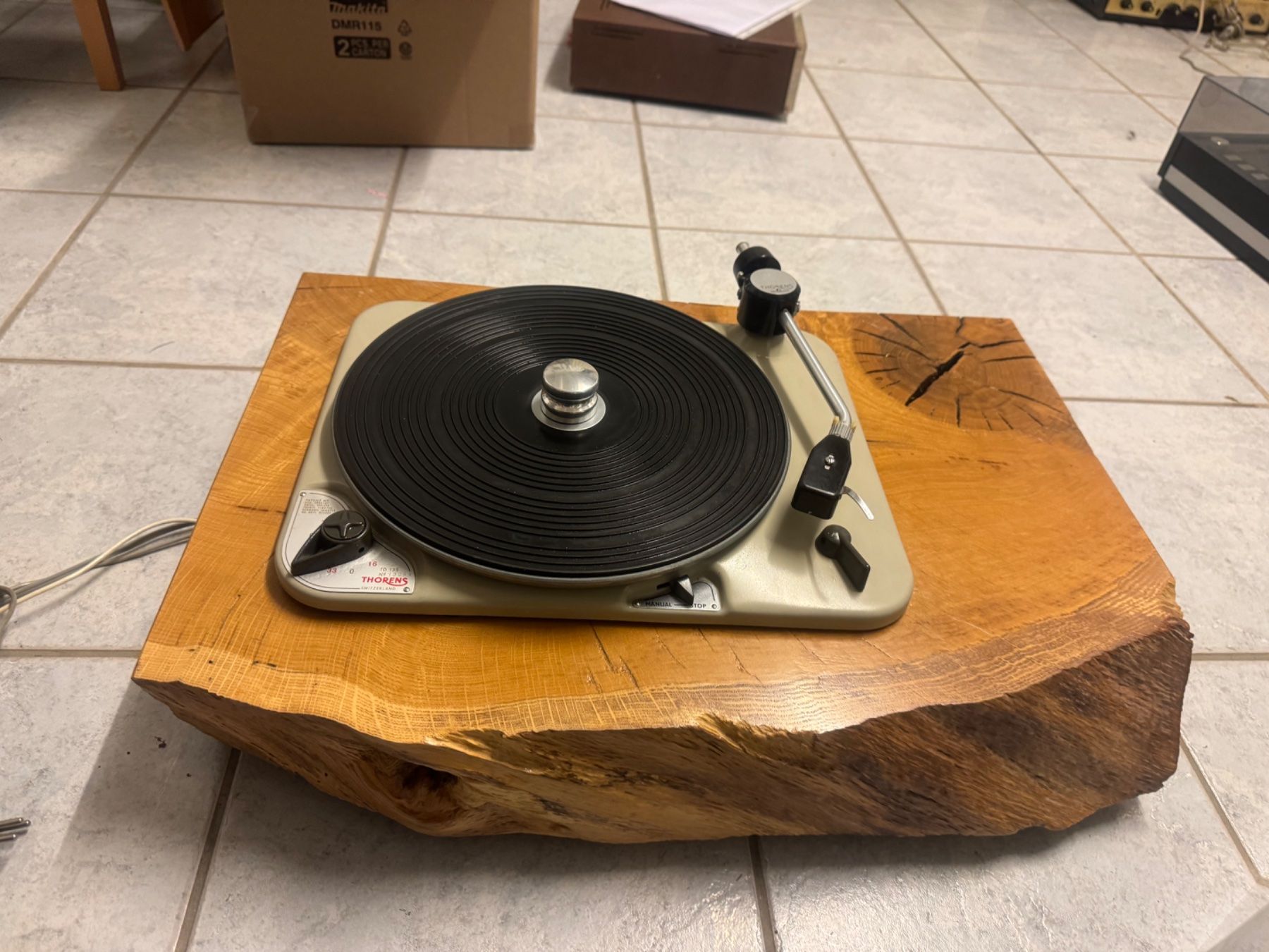 Thorens Giradischi: Thorens TD 135-ein,Vintage,Retro,feiner Klang – Usato da Trimbach venduto da SABO-61 1
