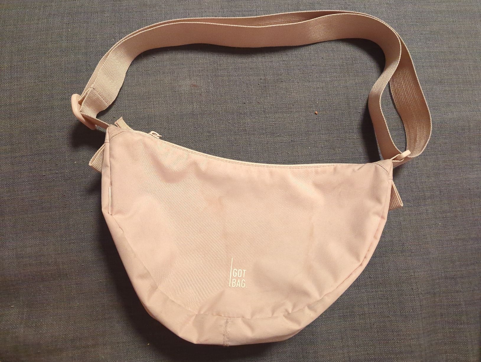 Sacs femmes: Moon Bag small - GOT BAG, rosa – D'occasion à Abtwil SG par toxicterror