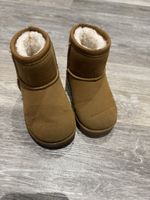 Winterstiefel gefüttert Grösse 24