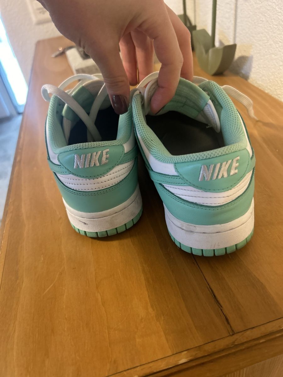 Nike Scarpe da donna: Nike Dunk Low Coast, Mint/Weiss, Damenschuhe  – Usato da Chur venduto da leg_7tll 2