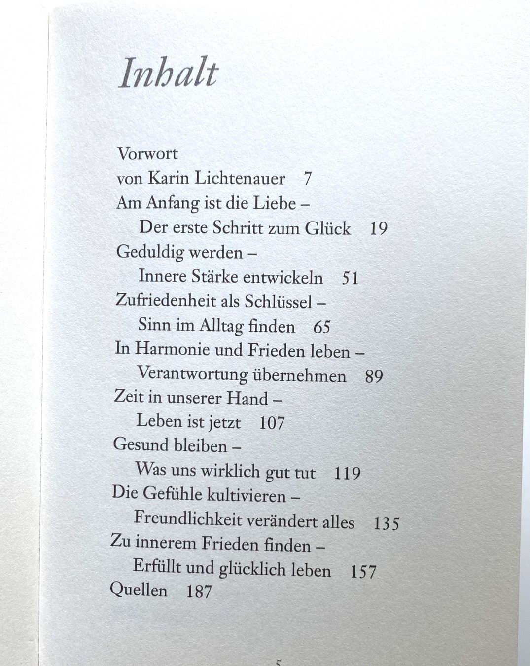 Bücher: DALAI LAMA - So einfach ist das GLÜCK – Gebraucht aus Hünenberg von Ecila 1