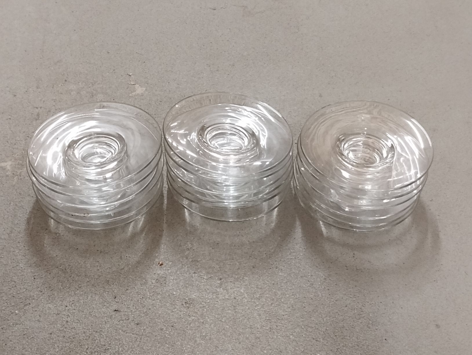 Piatti: Glas Dessertteller / Teelicht halter - 18 Stück Teller – Usato da Zürich venduto da danihell 5