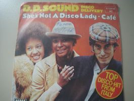 Vinyl-Single D.D. Sound - She's Not A Disco Lady