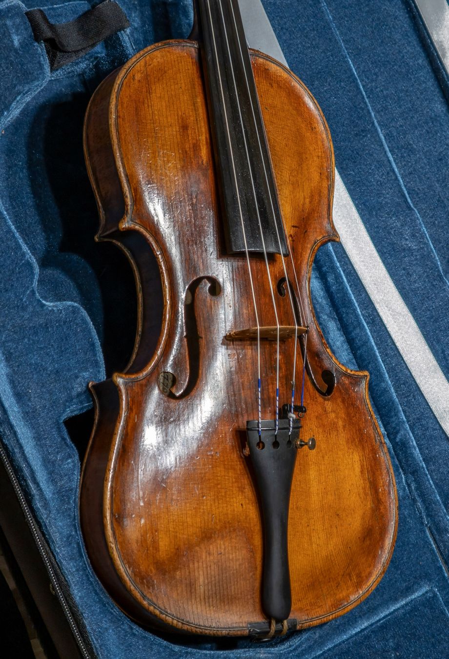 Strumenti musicali: Antike Violine 18.Jh. – Usato da Lausanne venduto da Asf99