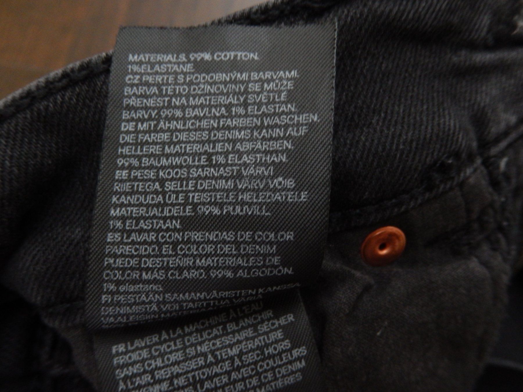 H&M Jeans: H&M DIVIDED Skinny Bermudas Gr. XXS – Usato da Tuggen venduto da vivira 8